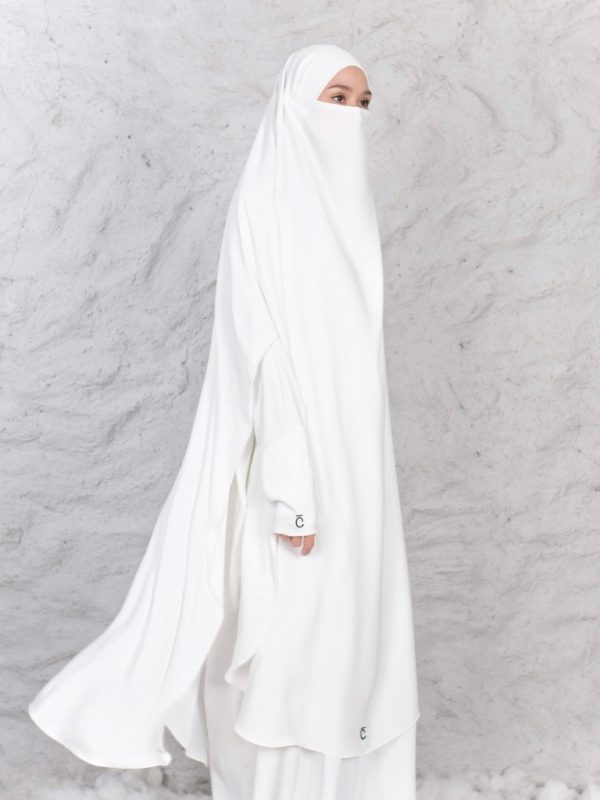 Umrah Edition - Shaan FK Long B/White